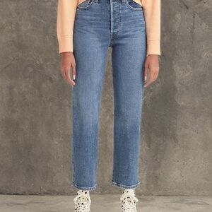 Levi's Ribcage Straight Ankle Jeans in Light Blue Denim